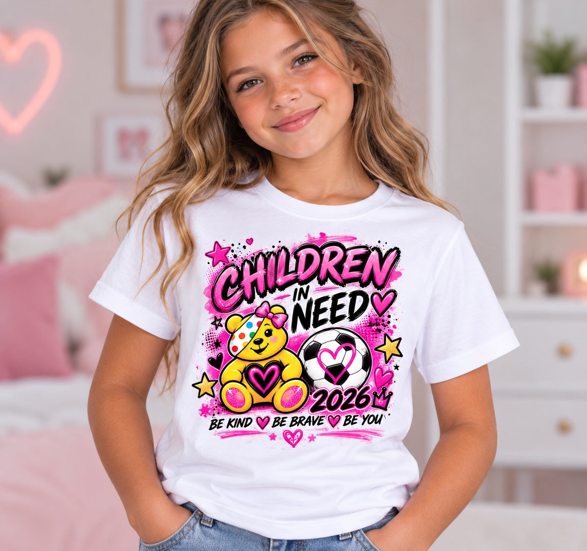 Original white children's T-shirt photo for pink football bear design
